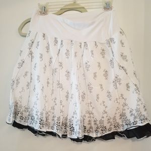 Summer skirt black and white